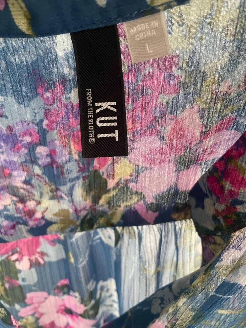 Kut from the Kloth Chiffon Button-Front Blouse - Picture 3 of 5